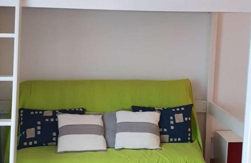 Cauterets Apartment | Appartement T2 à Cauterets, proche centre, parking et box inclus, idéal pour 5 personnes - FR-1-234-237