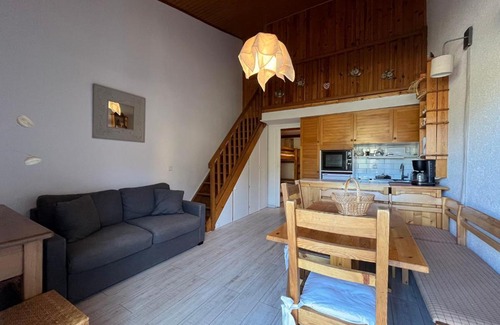 Le Super-Sauze Apartment | Appartement T2 Duplex, front de neige, 6 pers, balcon, box à skis, Super-Sauze - FR-1-165A-132