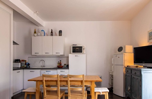 Pleherel-Plage-Vieux-Bourg Apartment | Appartement T3, à Deux pas de la Plage L'anse du Croc et de sa vue sur le Cap Fréhel