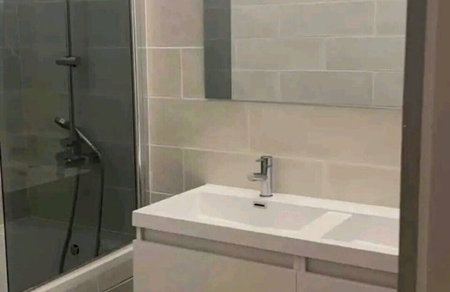 Manosque Apartment | Appartement T3, 69 M2 , Résidence au Calme