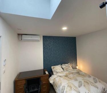 Saint-Priest Apartment | Appartement T3 avec jardin et véranda