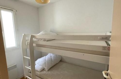 Moliets-et-Maa Apartment | Appartement T3 cabine à Moliets-et-Maa avec piscine, terrasse, parking, animaux acceptés - FR-1-379-162