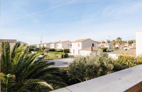 Narbonne-Plage Apartment | Appartement T3 climatisé avec piscine, balcon, parking, à 400m de la plage - Narbonne-Plage - FR-1-409-30