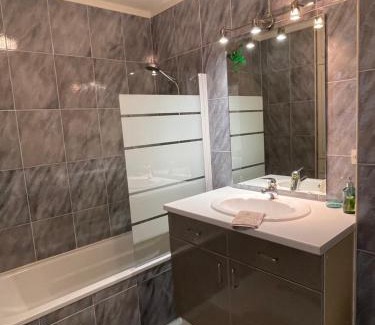 Saint-Raphael Apartment | Appartement vue exceptionnelle