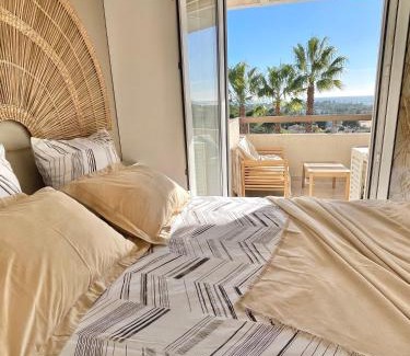 Saint-Raphael Apartment | Appartement vue exceptionnelle