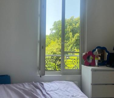 Amerique Apartment | Appartement vue sur les Buttes Chaumont