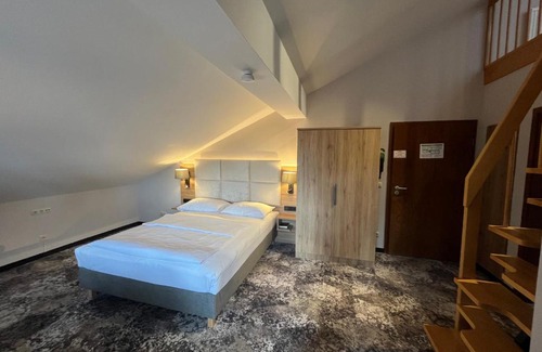 Munchen District Hotel | Appartment-Hotel-Hölzl