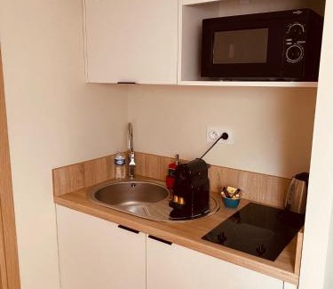 Saint-Helier Apartment | Apparts' Rennes BnB Solferino -Centre Gare