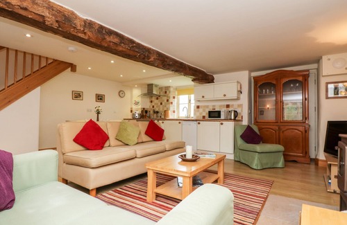 Yeoford Cottage | Apple Cottage