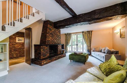 Nether Alderley House | Apple House by Staycay