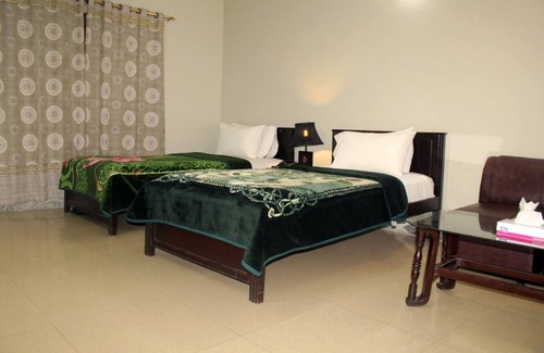 Karachi House | Apple Karachi Guest House