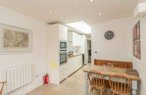 Shillingstone Cottage | Apple Tree Cottage