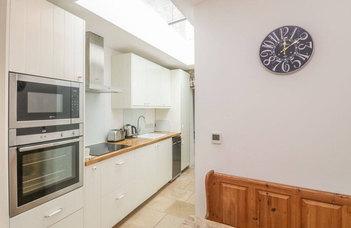 Shillingstone Cottage | Apple Tree Cottage