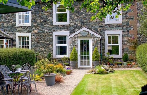 Bassenthwaite House | Apple Tree Cottage