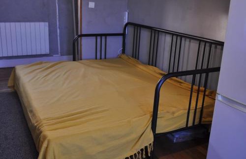 Maisons-Alfort Apartment | Appt 5mins to Paris Gare de Lyon with terrace