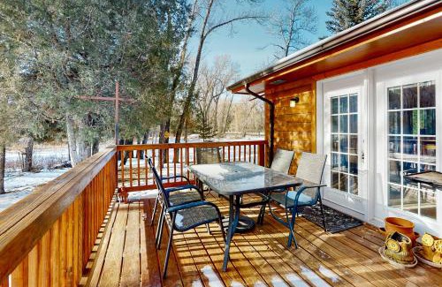 South Fork House | Après at Apache