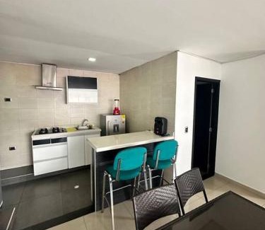 Quinta Paredes Apartment | Apt 101 embajada americana , corferias agora g12