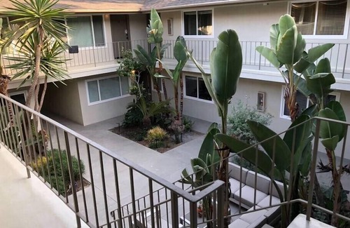 Carpinteria Apartment | Apt 7: Cozy Contemporary Family Beach Apartment