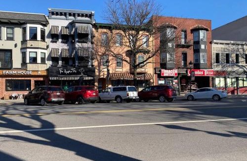 Stroudsburg Apartment | Apt in the heart of Main Street