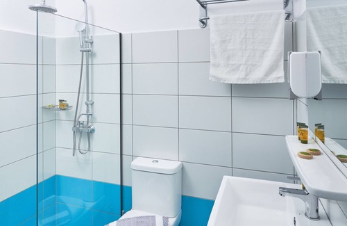 Malevizi Hotel | Aptera Beach