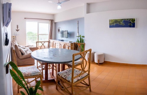 Centro Apartment | Apto Caiçara vista mar e perto de tudo