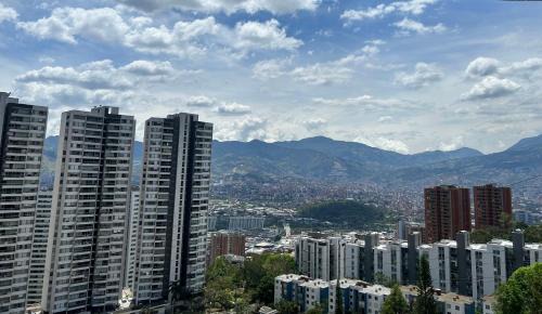 Buenos Aires Apartment | Apto en las palmas, cerca al aeropuerto y zona rosa, 3BR