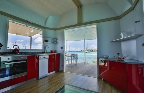 Saint-Francois Boat Rental | Aqua Lodge