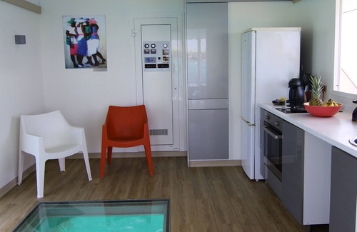 Saint-Francois Boat Rental | Aqua Lodge