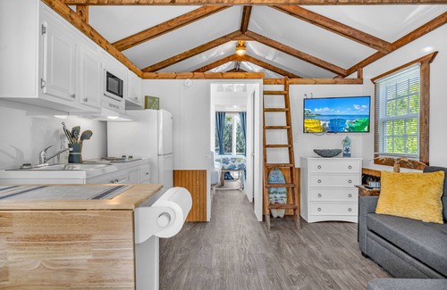 Marathon Boat Rental | Aqua Lodge Rentals At Coconut Cay