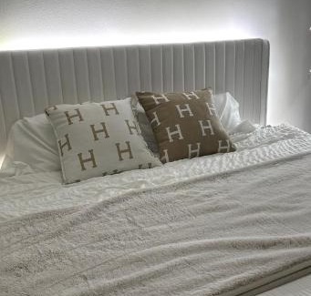 Alamitos Beach Apartment | Aqua Marina Oceanic Getaway