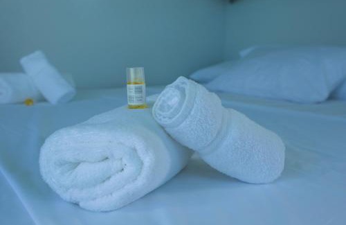 Grande-Terre Boat Rental | Aqualodge Guadeloupe