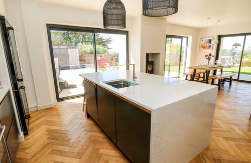 Cowes Cottage | Aquanaut