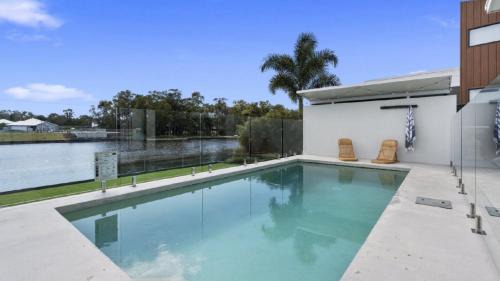 Banksia Beach House | Aquila - Majesty and Elegance