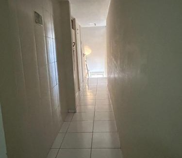 Santa Cruz Apartment | Ar-condicionado incluso – Diária econômica!