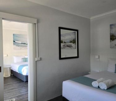 Batehaven Hotel | Araluen Motor Lodge