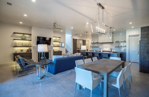 Santa Clara House | Arcadia 4/5 | Perfect Poolside Location * Sleeps 36 * Balcony Views