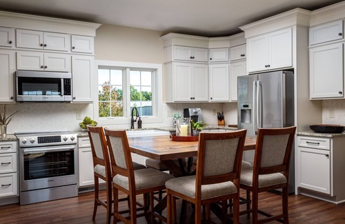 Georgetown Cottage | ARCADIA FARM COTTAGE - Luxury Bluegrass Retreat for 6 Near Kentucky Horse Park