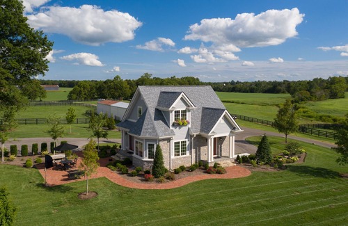 Georgetown Cottage | ARCADIA FARM COTTAGE - Luxury Bluegrass Retreat for 6 Near Kentucky Horse Park