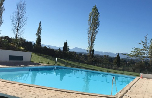 Arcangues Apartment | Arcangues - Near Biarritz - Apartment "Cozy Chic" - 2/4 people - Wifi