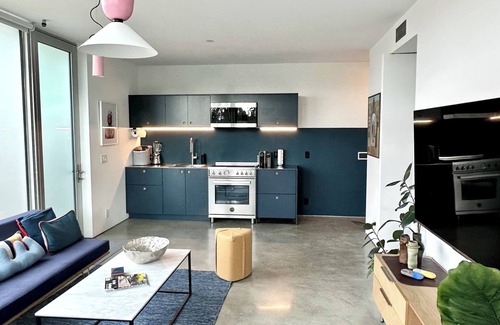 Montecito Heights House | Architectural 2-bedroom with WiFi, AC in the hills of Los Angeles