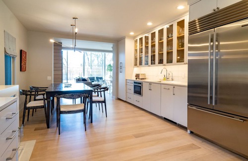 Tarrytown House | Architectural Luxury Home + Pool & Deck - Matisse!