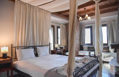 Lake Plastiras House | Archontiko Zakoni