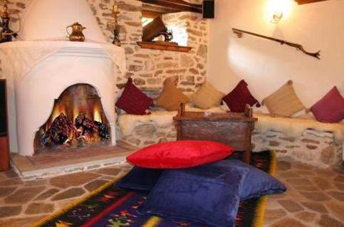 Agios Lavrentios House | Archontiko Zarifi 1716