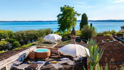 Sirmione Old Town Villa | ARCIMBOLDO HOUSE 2&2, Emma Villas