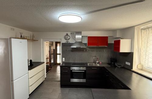 Kappel-Grafenhausen House | ARCOS Apartment - Geräumige 3-Zimmer-Wohnung mit 8 Einzelbetten - Perfekt für Familien, Gruppen oder Monteure