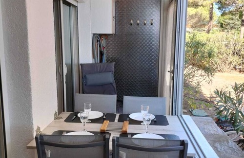 Argeles Plage Apartment | ARGELES direct beach Apt 2p CLIM