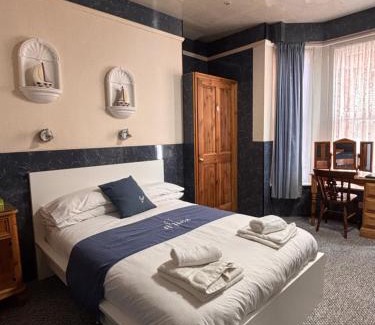 Southampton Cabin | Argyle Lodge Self Catering Guest House