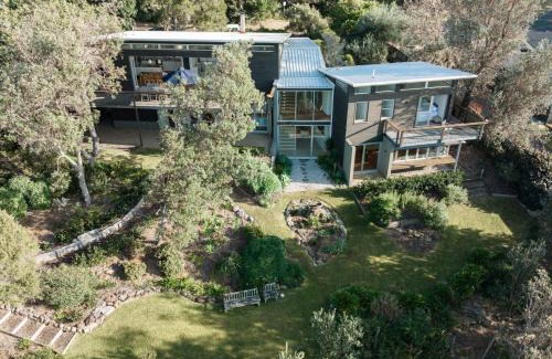 Mollymook Beach House | Argyll Mollymook Absolute Oceanfront