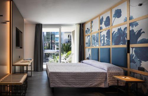 Riva del Garda Apartment | Aris Apartments & Sky Pool - Tonelli Hotels - Adult Friendly