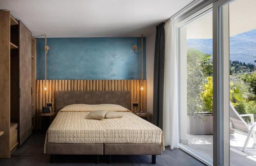 Riva del Garda Apartment | Aris Apartments & Sky Pool - Tonelli Hotels - Adult Friendly